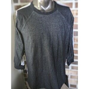 Vintage Baseball Style Tee Size M Solid & Stripe Tommy Hilfiger Retro Vibe Soft